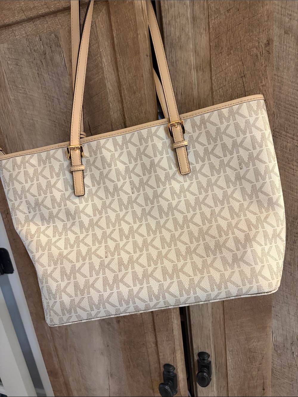 Michael Kors vanilla Jet Set Tote MK Logo with Gold Charm purse bag signature - Picture 6 of 11